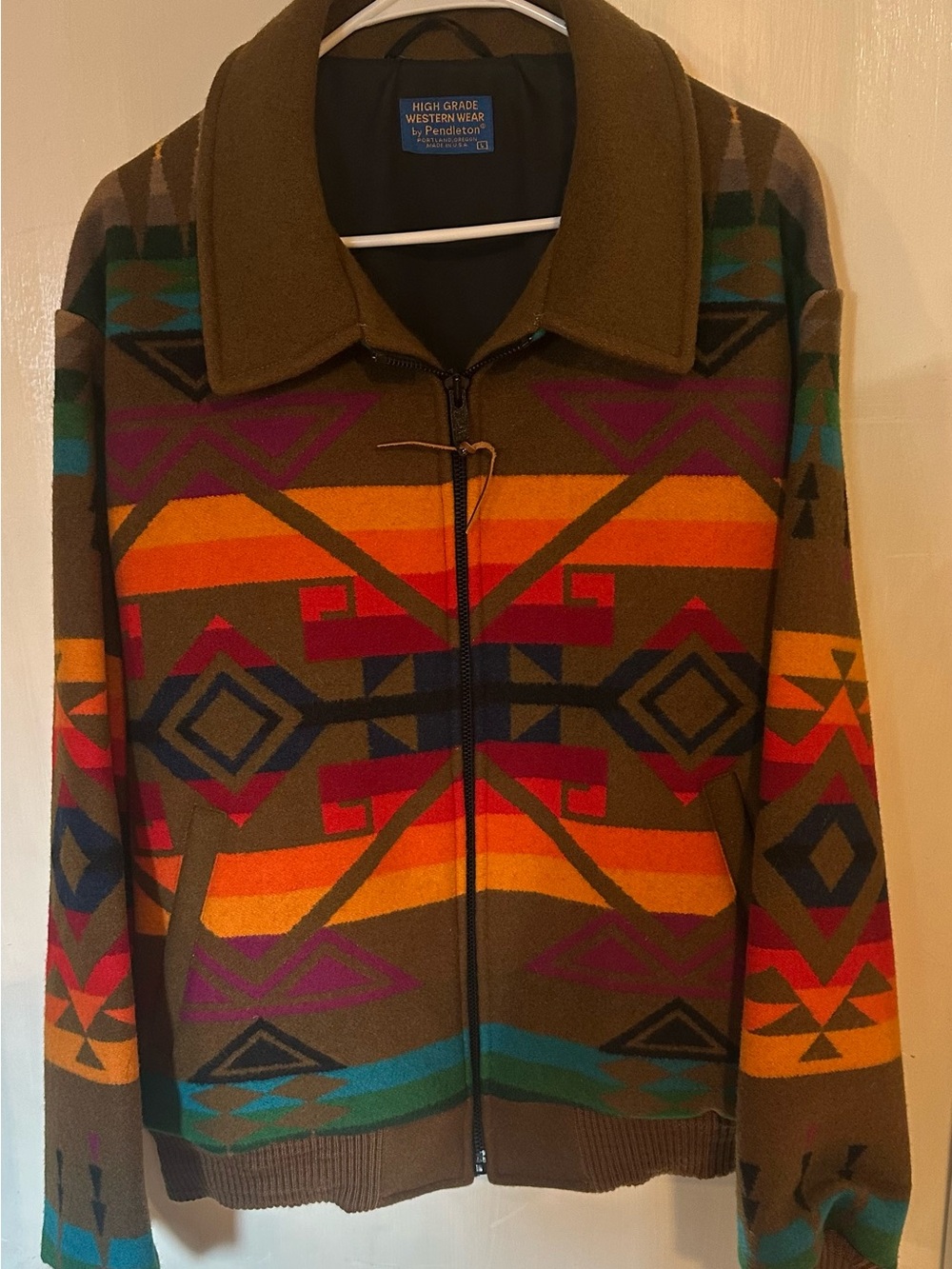 🤠 Vintage pristine Pendleton High Grade Western Wear Wool
Bomber Jacket